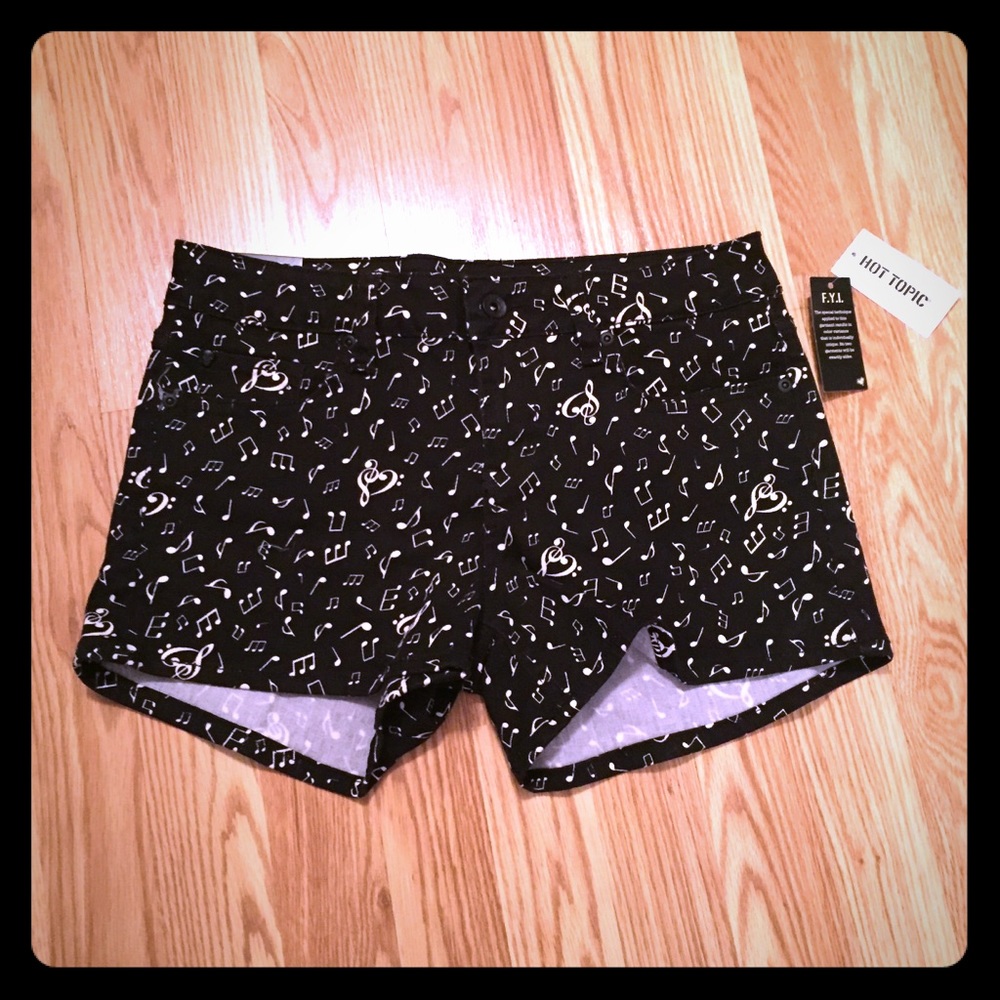 Black shorts with white music notes - price firm